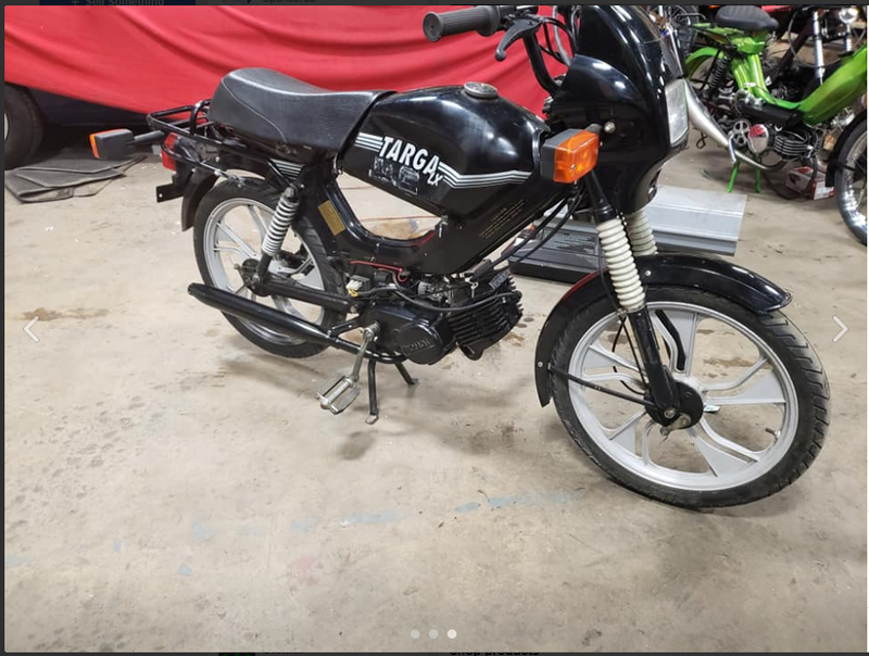 Illustration for article titled Unnecessary Japanese Scooter Shopping With Mercedes, Part II: Other Silly Vehicles